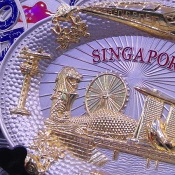 8 souvenirs to take home from Singapore