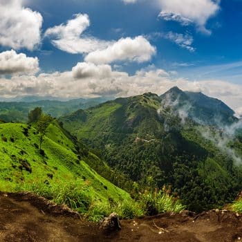 Why should you plan your trip to Munnar?